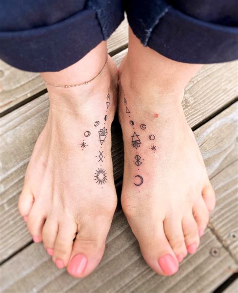 18 Unique Foot Tattoo Ideas To Inspire Your Next Ink