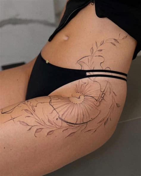 23 Impressive Hip Tattoo Ideas You Ll Want To Show Off