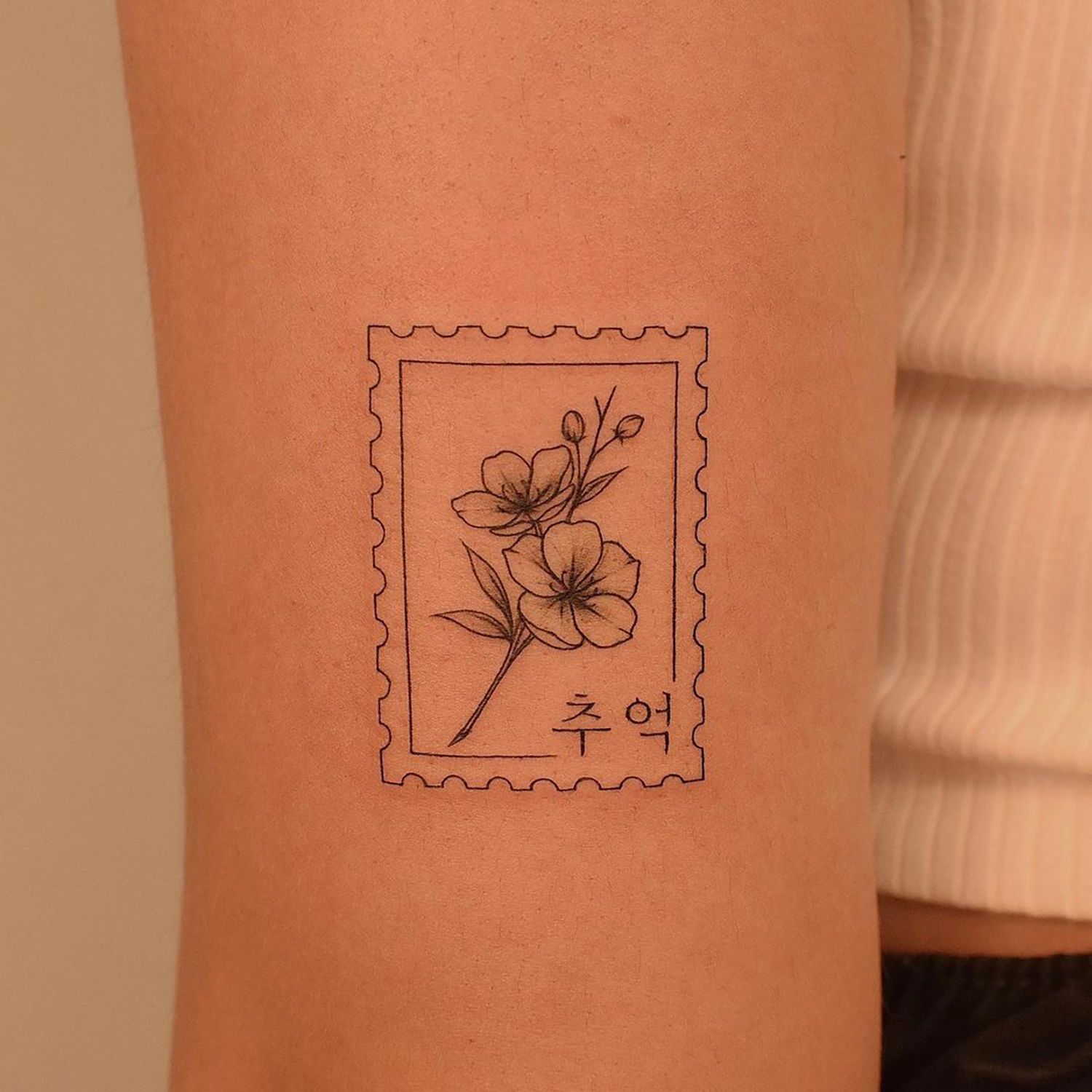 30 Best Small Tattoo Ideas For Women You Should Check