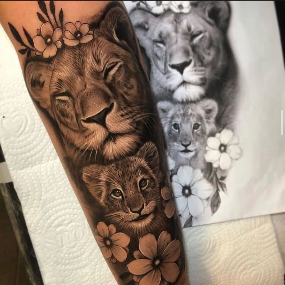 80 Lion Tattoo Ideas And Trending Designs Lioness And Cub Tattoo