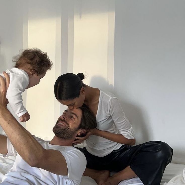 Miller Montgomery Caught Up Bob Frisur Schneiden Frisuren Haarschnitte Frisuren