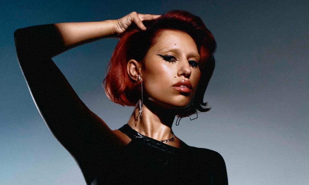 Raye Earns Record Breaking 7 Nominations At 2024 Brit Awards See The Full List Trending News