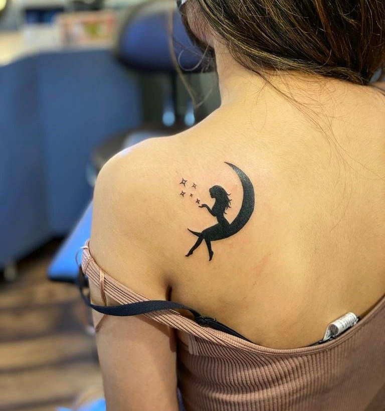 Small Feminine Neck Tattoos 12 Elegant Neck Tattoo Design Ideas You Small Feminine Neck Tattoos 12 Elegant Neck Tattoo Design Ideas You