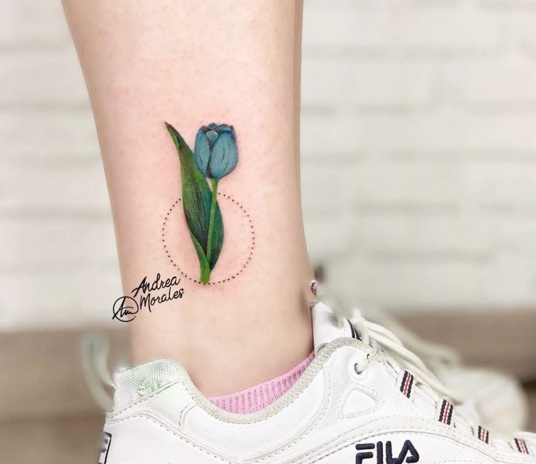 Top Tulip Flowers Tattoo Motives Top Tulip Flowers Tattoo Motives