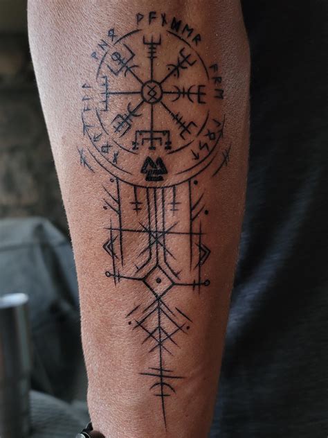 Vegvisir Compass Tattoos Vegvisir Compass Tattoos